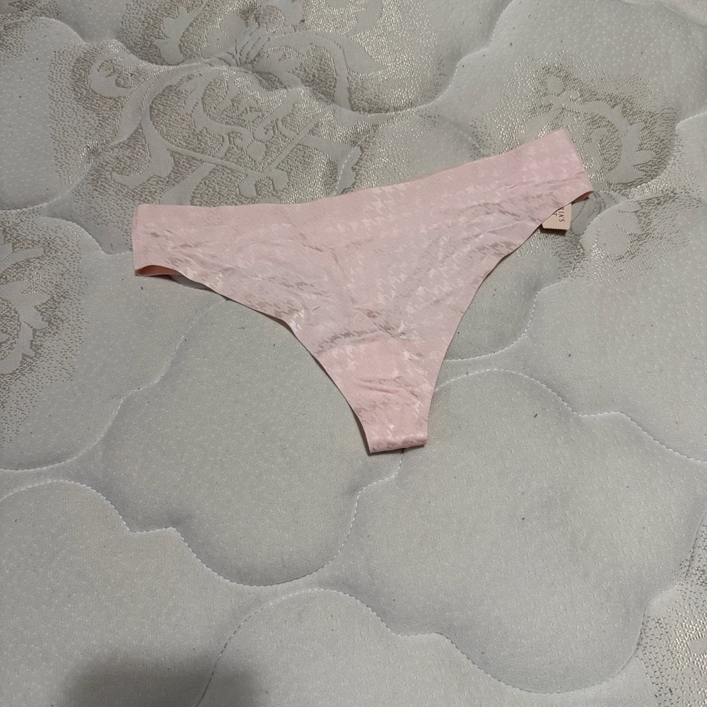 Victoria's Secret Pale Pink Lace-Texture Thong